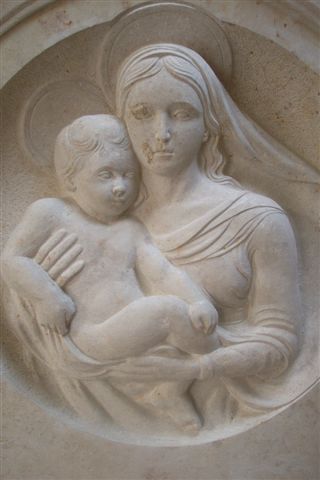 Madonna mit Kind in Jura