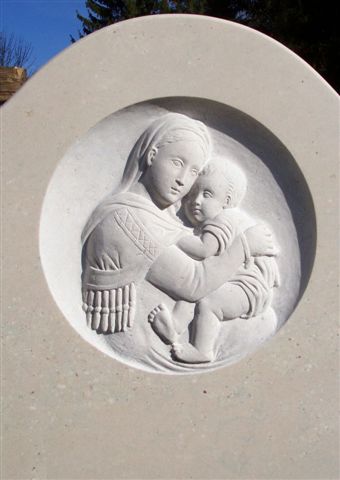 Madonna mit Stuhlbein ohne Stuhlbein in Trani